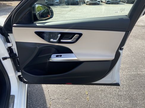 New 2026 Mercedes-Benz E 350 4MATIC Sedan image 42