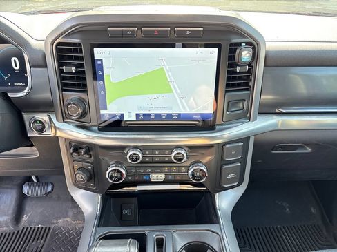 Used 2021 Ford F150 Lariat w/ Equipment Group 502A High AWD/4WD image 22