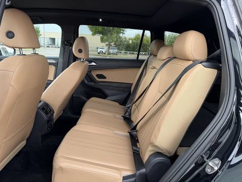 Used 2024 Volkswagen Tiguan Wolfsburg Edition FWD image 28
