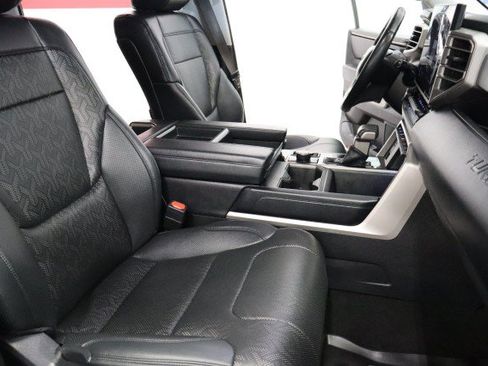 Used 2022 Toyota Tundra SR5 AWD/4WD image 57