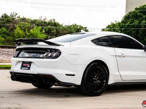 Used 2020 Ford Mustang GT w/ GT Performance Package RWD image 33