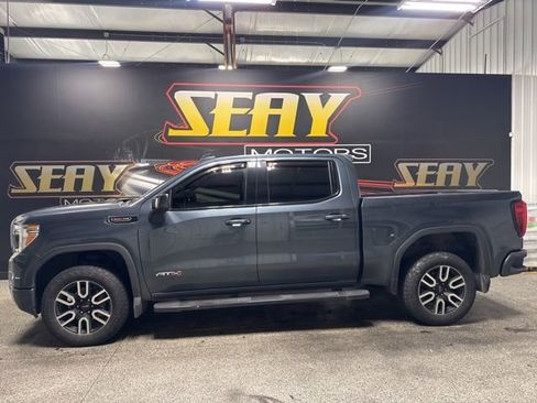 Used 2020 GMC Sierra 1500 AT4 w/ AT4 Premium Package AWD/4WD image 2