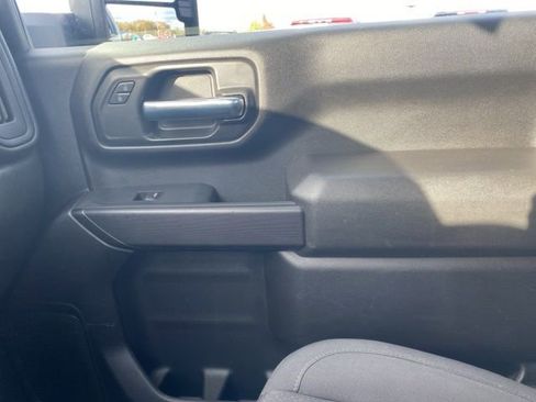 Used 2024 GMC Sierra 2500 Pro w/ X31 Off-Road Package image 34