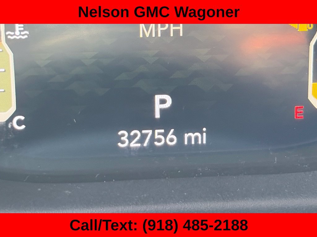Used 2023 Jeep Gladiator Mojave w/ Cold Weather Group AWD/4WD image 21