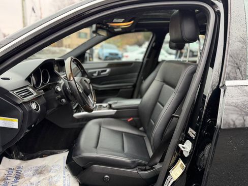 Used 2014 Mercedes-Benz E 350 4MATIC Sedan image 14