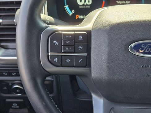 Used 2022 Ford F150 Lariat w/ Equipment Group 502A High AWD/4WD image 26
