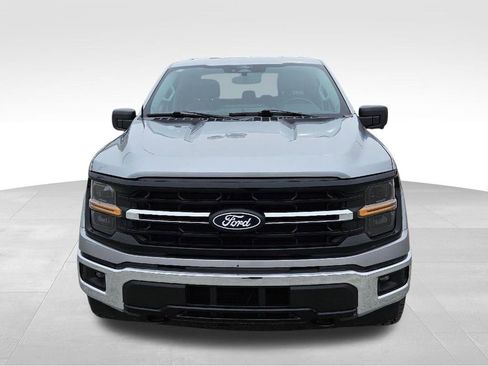 Used 2024 Ford F150 XLT w/ Tow/Haul Package AWD/4WD image 3