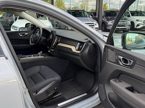 Used 2026 Volvo XC60 B5 Plus w/ Climate Package AWD/4WD image 10