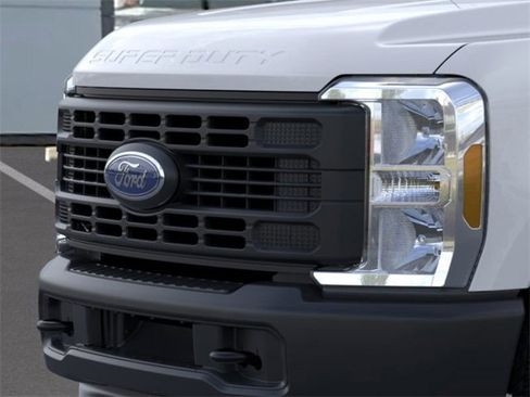 New 2026 Ford F350 XL image 17