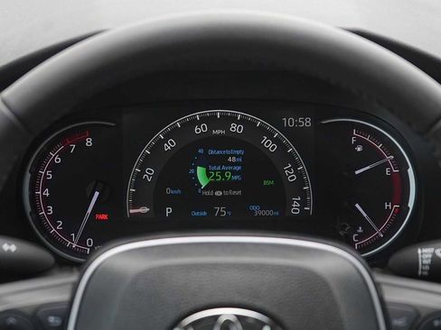 Used 2024 Toyota RAV4 XLE Premium image 21