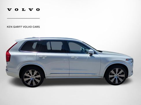 Used 2023 Volvo XC90 B6 Ultimate w/ Protection Package Premier AWD/4WD image 2