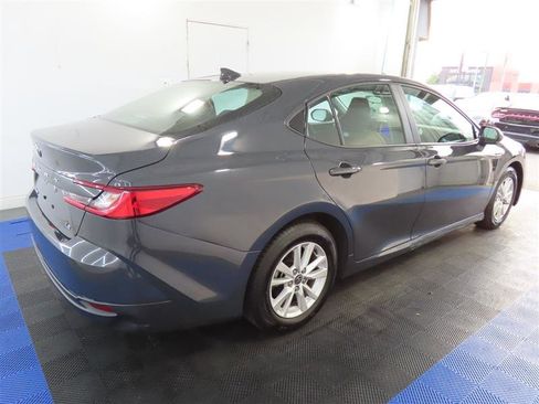Used 2025 Toyota Camry LE FWD image 15