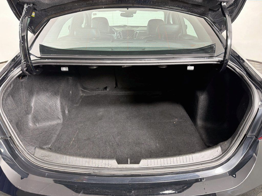 Used 2023 Chevrolet Malibu LT w/ Driver Confidence Package FWD image 26