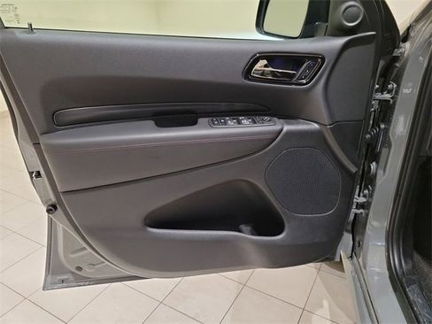 Used 2022 Dodge Durango R/T w/ Blacktop Package image 10