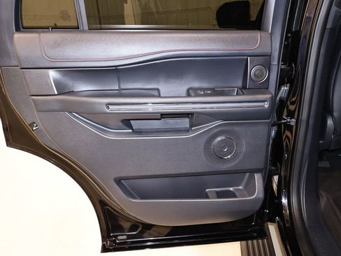 Certified 2024 Ford Expedition Limited AWD/4WD image 15