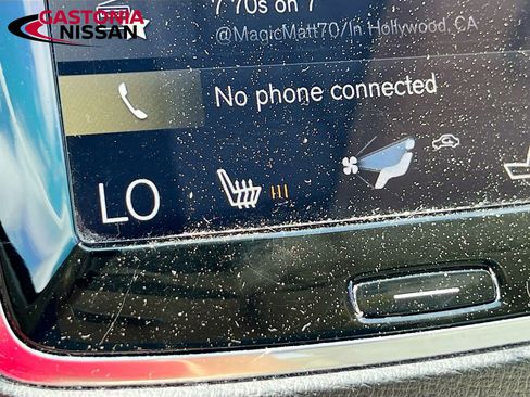 Used 2016 Volvo XC90 T6 Momentum w/ Momentum Plus Package image 27