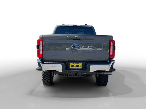 New 2026 Ford F250 Lariat w/ Tremor Off-Road Package AWD/4WD image 4