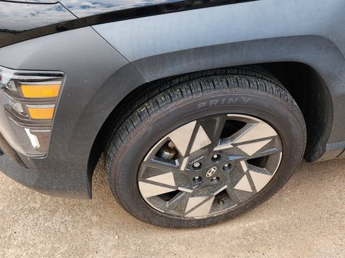 Used 2024 Hyundai Kona SEL w/ Convenience Package FWD image 21