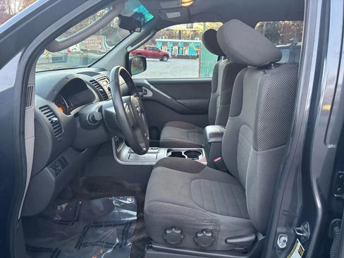 Used 2012 Nissan Pathfinder S image 24