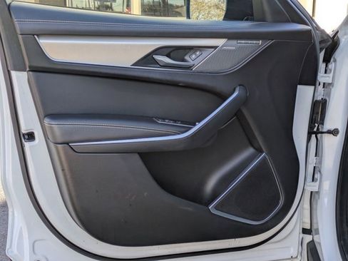 Used 2024 Jaguar F-PACE R-Dynamic S image 2