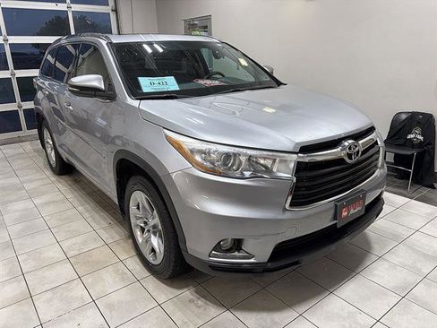 Used 2015 Toyota Highlander Limited AWD/4WD image 5