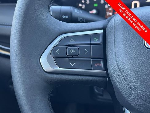 New 2026 Jeep Compass Latitude image 12