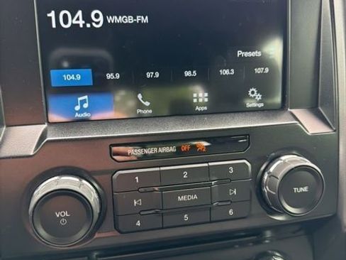 Used 2016 Ford F150 XLT w/ Equipment Group 302A Luxury image 13