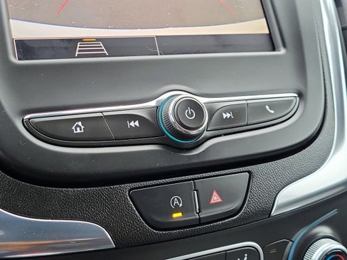 Used 2022 Chevrolet Equinox LT image 30