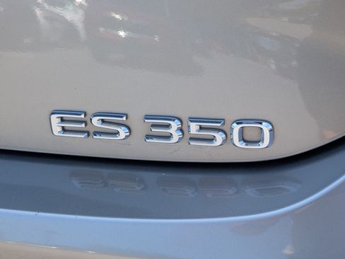 Used 2019 Lexus ES 350 w/ Premium Package FWD image 9