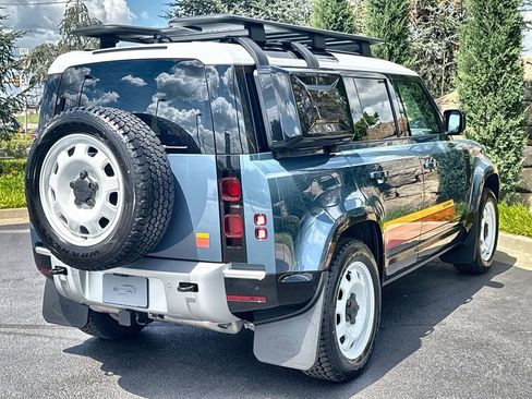 Used 2025 Land Rover Defender 110 S AWD/4WD image 5