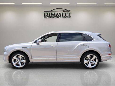Used 2025 Bentley Bentayga Extended Wheelbase AWD/4WD image 5