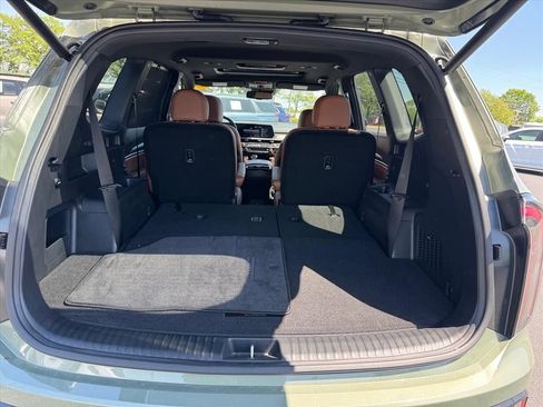 Used 2025 Kia Telluride EX X-Line image 10