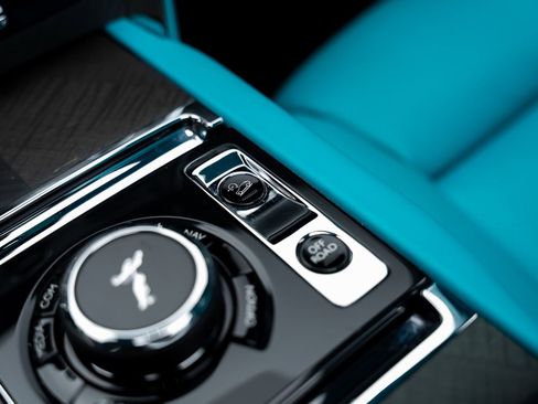 Used 2019 Rolls-Royce Cullinan AWD/4WD image 55