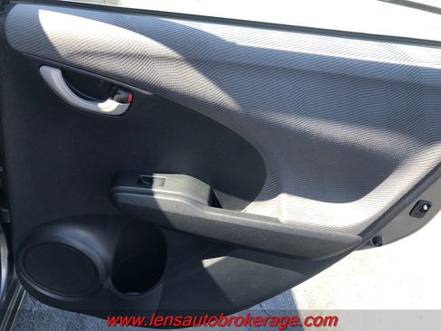 Used 2013 Honda Fit image 18