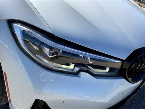 Used 2021 BMW 330i Sedan w/ Driving Assistance Package image 26