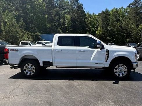 New 2026 Ford F250 Lariat w/ Lariat Ultimate Package AWD/4WD image 3
