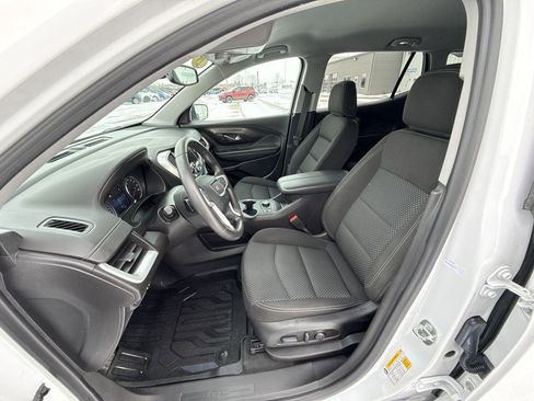 Certified 2023 GMC Terrain SLE w/ Driver Convenience Package image 17