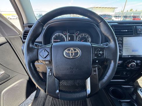 Used 2024 Toyota 4Runner TRD Off-Road Premium w/ Moonroof Package AWD/4WD image 28