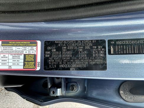 Used 2022 Kia Niro EX Premium FWD image 19