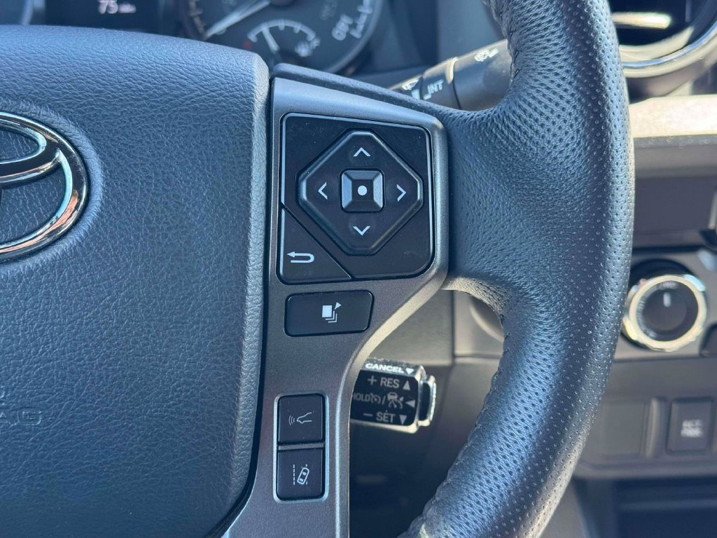 Used 2023 Toyota Tacoma TRD Sport AWD/4WD image 23