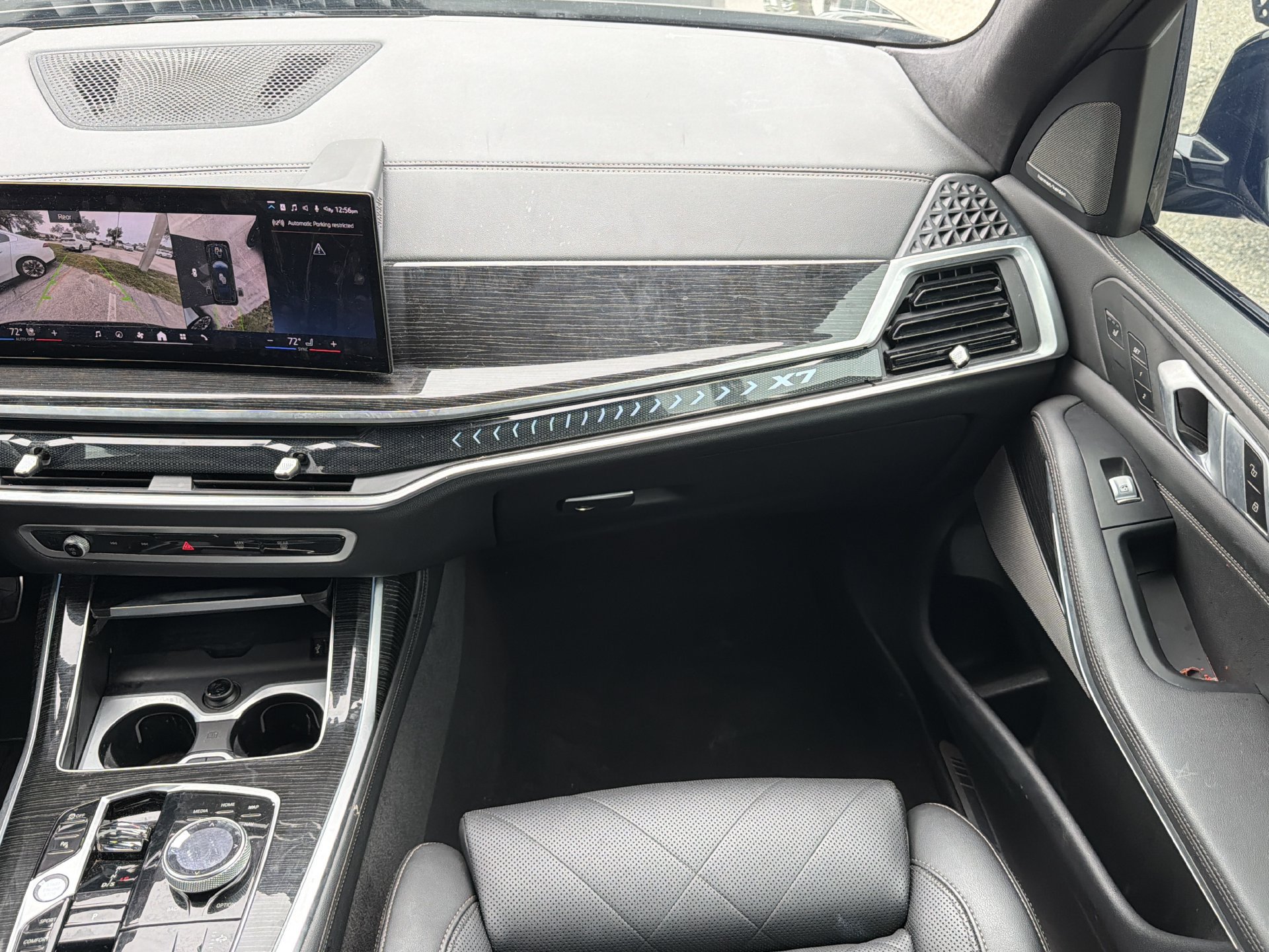 Used 2024 BMW X7 xDrive40i w/ Executive Package AWD/4WD image 17