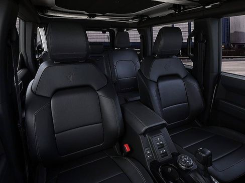 New 2026 Ford Bronco Badlands AWD/4WD image 10