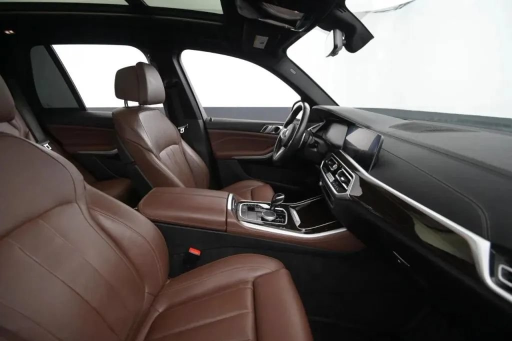 Used 2020 BMW X5 xDrive40i w/ M Sport Package AWD/4WD image 49