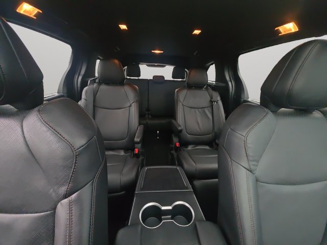Certified 2026 Toyota Sienna Limited FWD image 17