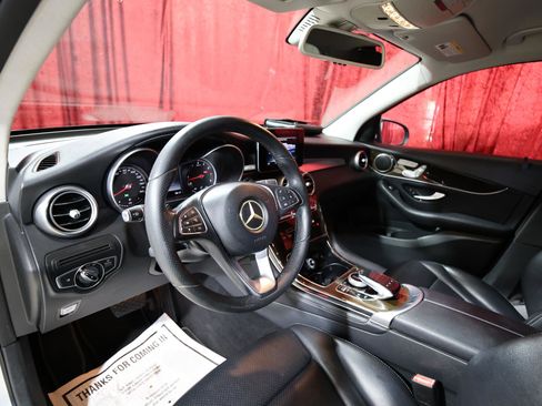 Used 2016 Mercedes-Benz GLC 300 image 12