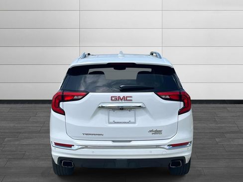 Used 2019 GMC Terrain Denali w/ Driver Alert Package II image 4