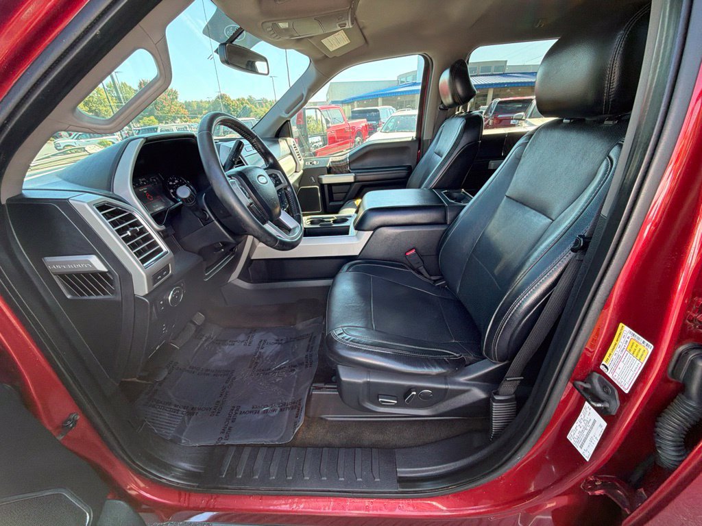 Used 2017 Ford F250 Lariat w/ Lariat Value Package AWD/4WD image 12