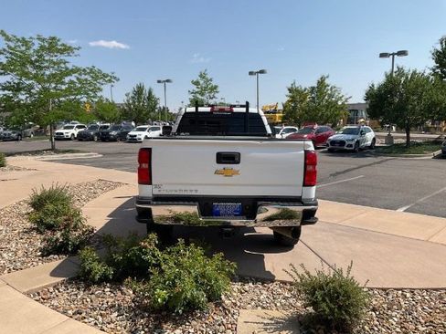 Used 2018 Chevrolet Silverado 2500 W/T w/ WT Convenience Package AWD/4WD image 5
