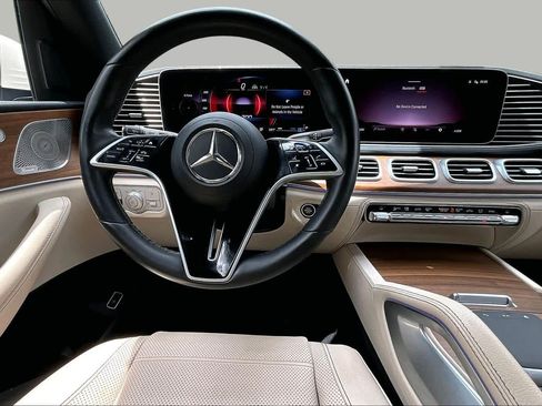Used 2024 Mercedes-Benz GLE 350 4MATIC image 6