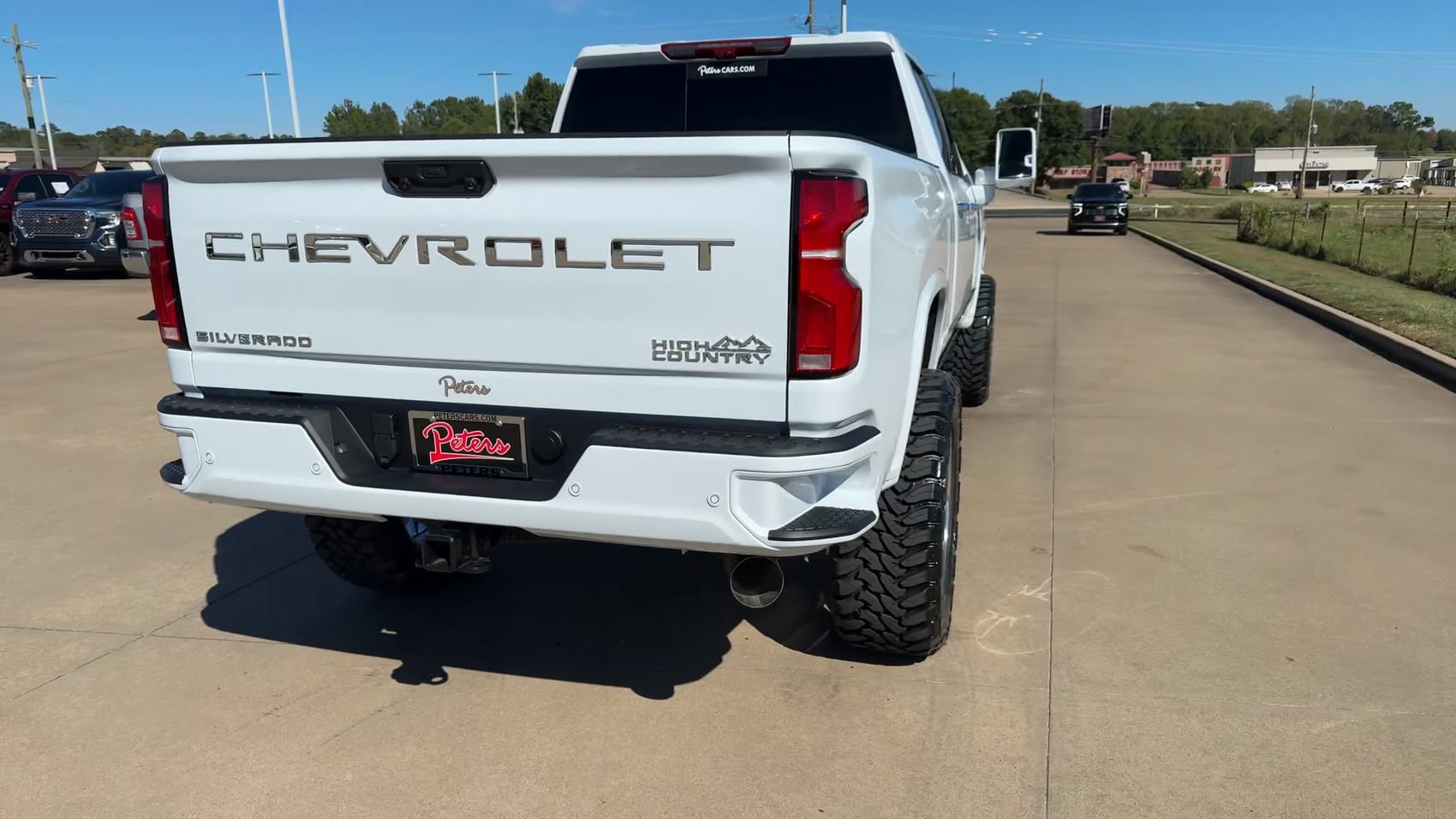New 2026 Chevrolet Silverado 2500 High Country w/ Technology Package AWD/4WD image 8
